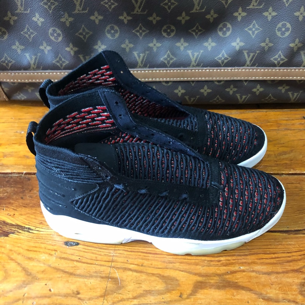 Jordan Flyknit Elevation 23 AJ8207-023